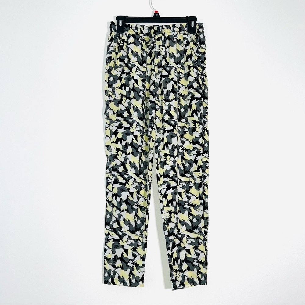 BAR III Women’s Floral Straight Pants